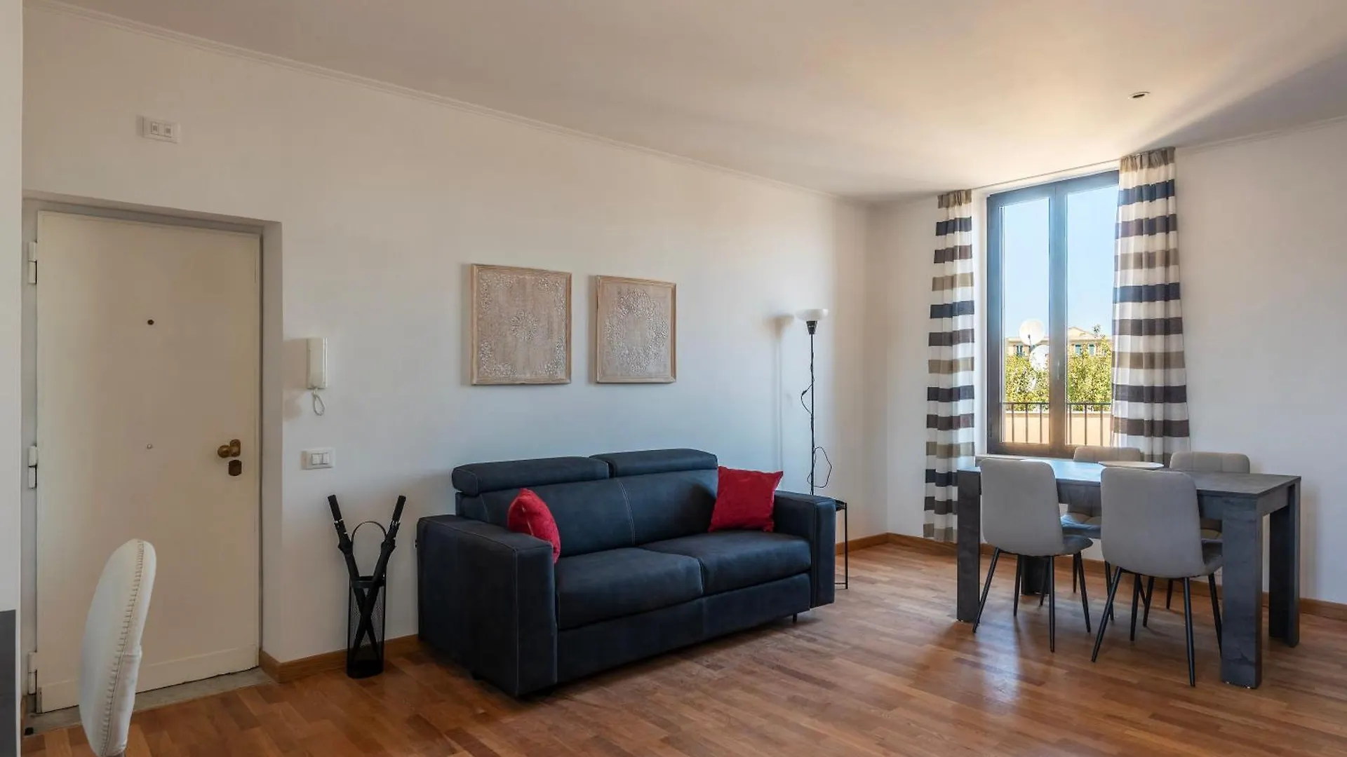 Mm San Giovanni Apartment Rome Italy